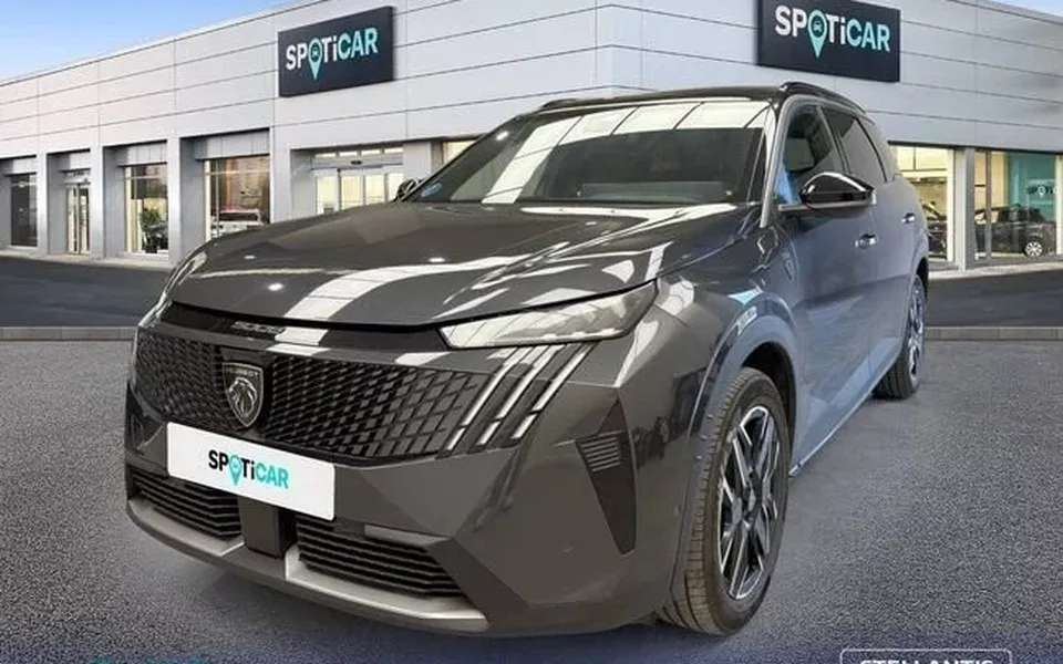 PEUGEOT 5008 1.2 107KW eDCS6 GT