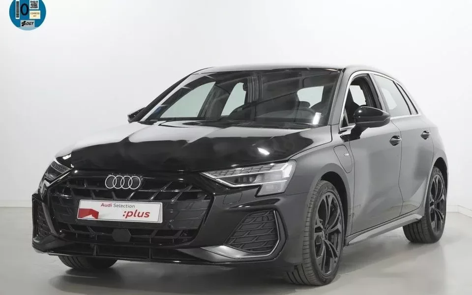 AUDI A3 A3 Sportback TFSI e Genuine S tronic 150kW