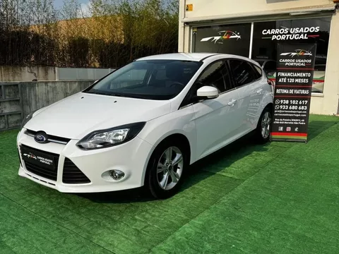 Ford Focus 1.0 EcoBoost S&S Champions Edition