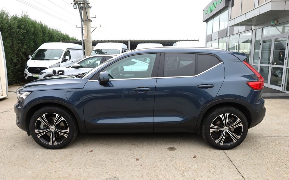 Volvo XC40 2021