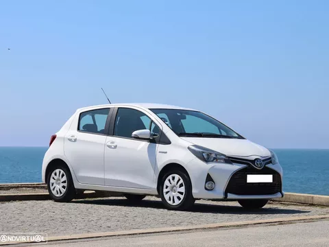 Toyota Yaris 1.5 HSD Active