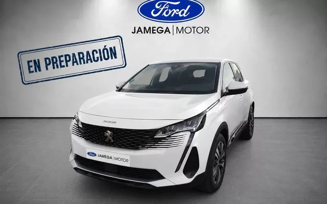 PEUGEOT 3008 225 e-EAT8 Allure