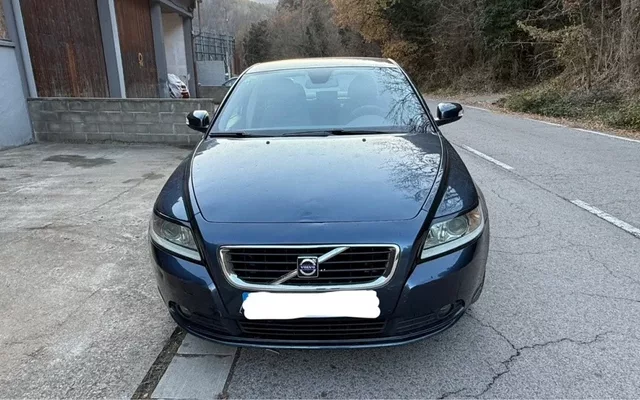 VOLVO S40 S40 1.8 F Momentum