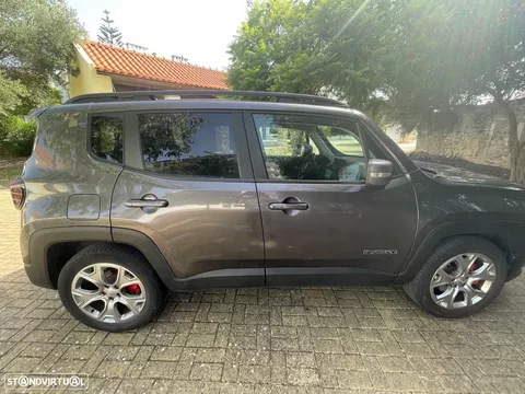 Jeep Renegade 1.3 T Longitude DCT