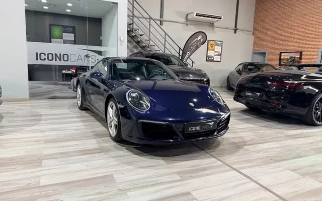 PORSCHE 911 911 Carrera 4 S Coupé PDK