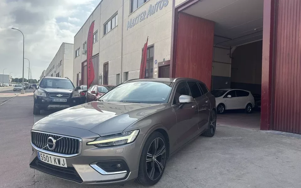 VOLVO V60 V60 D3 Inscription (4.75)