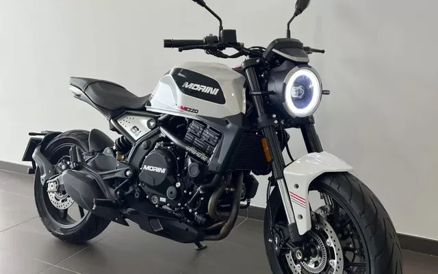 Moto Morini Seiemezzo STR