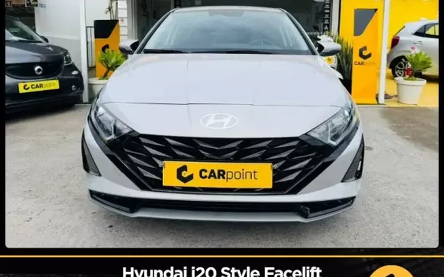 Hyundai i20 2025 Style Facelift 1.0cc T-GDi 100cv