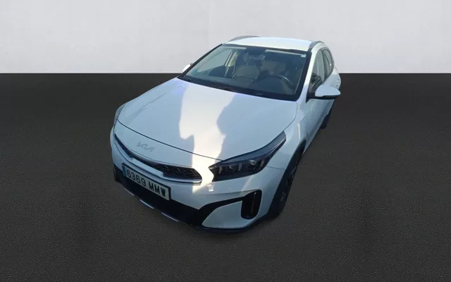 KIA XCeed KIA XCEED 1.6 MHEV Tech 100kW (136CV) DCT - 18690€ en Burgos