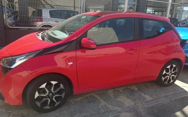 TOYOTA Aygo Toyota 1.0 70 x-play
