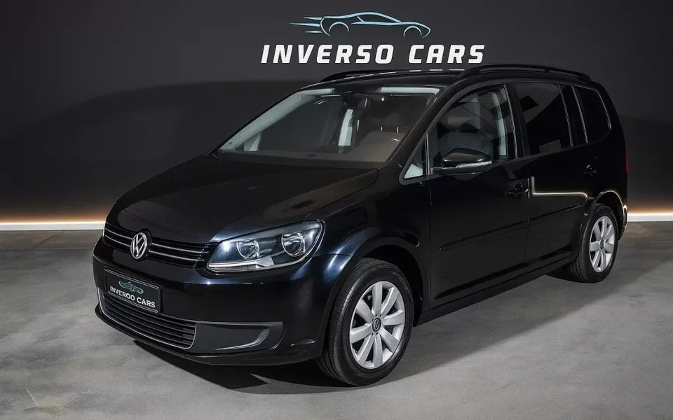 VOLKSWAGEN Touran Touran 2.0TDI Advance - 10900€ en HellÍn