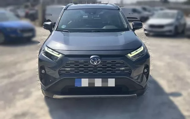 TOYOTA RAV-4 2.5l 220H Luxury