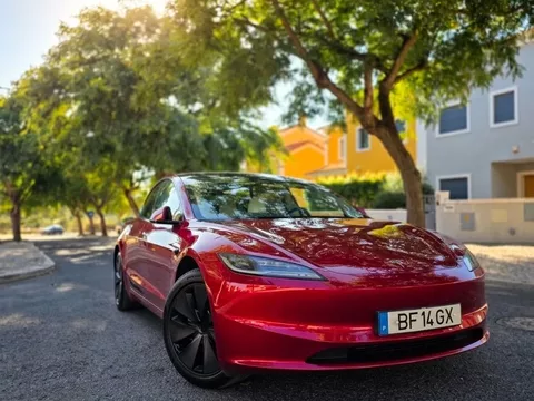 Tesla Model 3 Long Range Tração Integral Premium