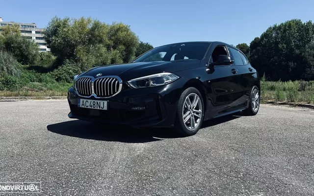 BMW 118 i Pack Desportivo M Auto