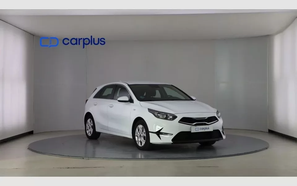 KIA Ceed Ceed 1.6 MHEV iMT Drive 136