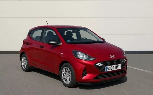HYUNDAI i10 1.0 ESSENCE 67 5P