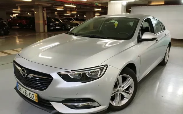Opel Insignia Grand Sport 1.6 CDTi Business Edition
