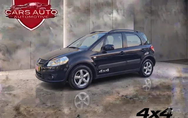 Suzuki SX4 1.5 GLX Outdoor Line