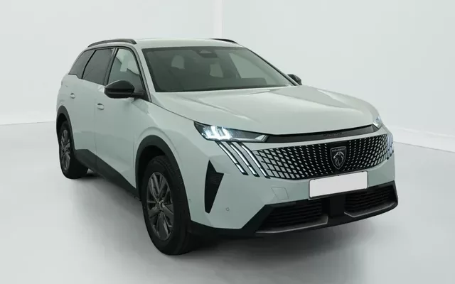 Peugeot 5008 HYBRID 145 CH E-DCS6 ALLURE Occasion
