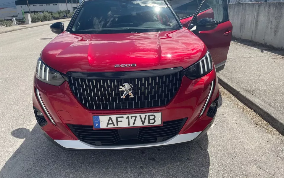 Peugeot 2008 1.2 PureTech GT Pack EAT8