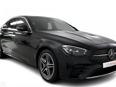 Mercedes-Benz E 300 de 4Matic 9G-TRONIC AMG Line