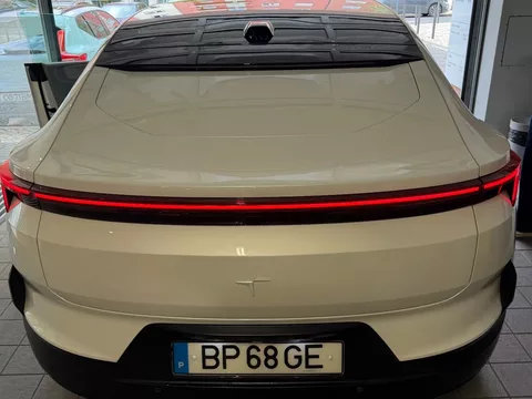 Polestar 4 Long Range 100 kWh Dual Motor Performance Plus