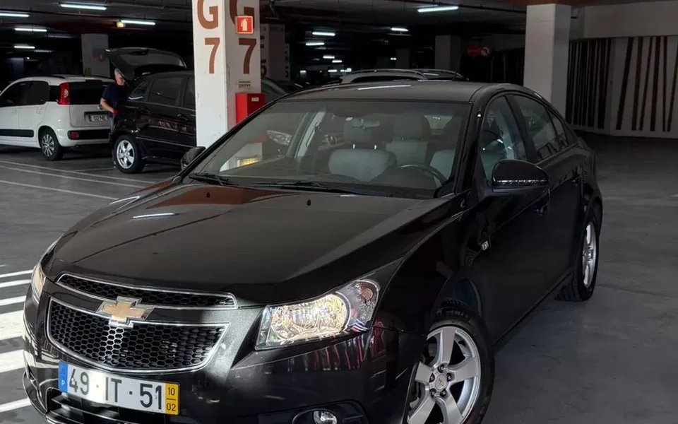 Chevrolet Cruze 1.6 LS