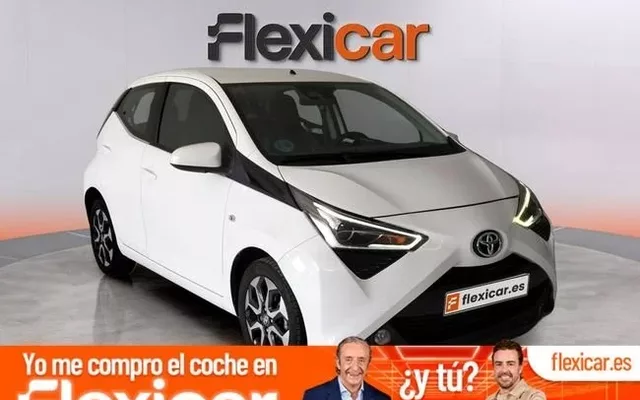TOYOTA Aygo 1.0 70 x-play