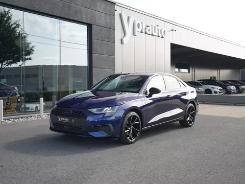Audi A3 1.0 TFSI Berline Automaat Lederen Verwarmde zetels Digitaal Dashbord DAB AppleAndroid Camera Privacy Parkeersensoren ACC Lane assist Parkassist