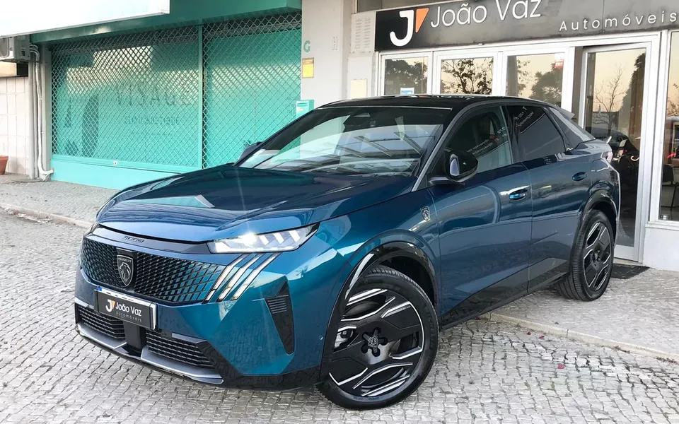 Peugeot 3008 1.6 Hybrid Allure Pack e-EAT8