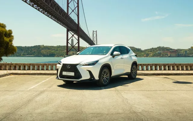 Lexus NX 450h+ Executive