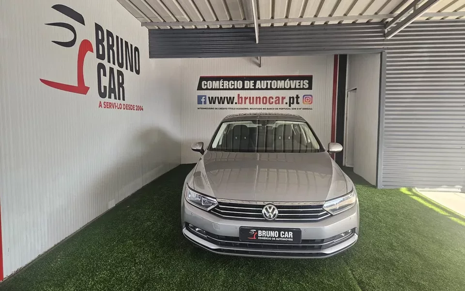 VW Passat 1.6 TDI (BlueMotion ) Trendline