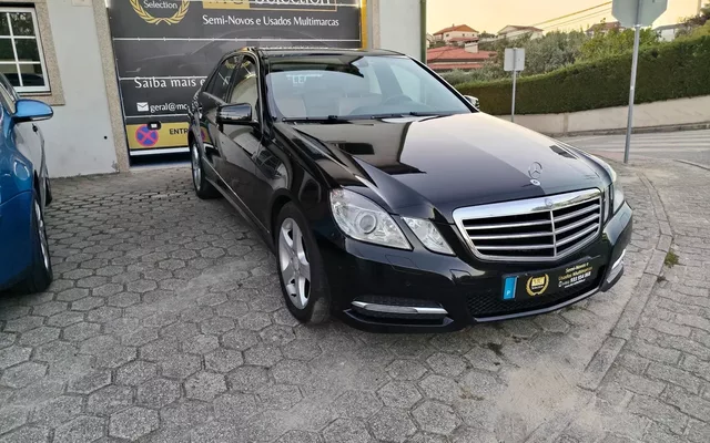 Mercedes-Benz E 300 Bluetec Hybrid Avantgarde