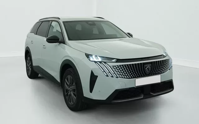 Peugeot 5008 HYBRID 145 CH E-DCS6 ALLURE Occasion