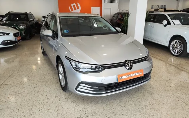 VOLKSWAGEN Golf Golf 1.0 eTSI Life DSG 81kW
