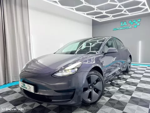 Tesla Model 3 Standard Range Plus RWD