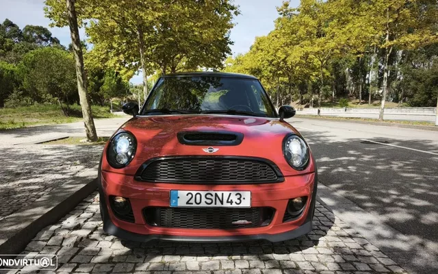 MINI 3 Portas John Cooper Works 153g