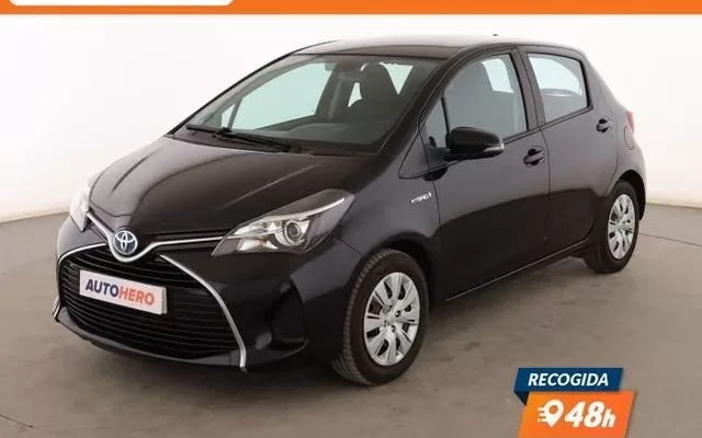 TOYOTA Yaris 1.5 Hybrid City