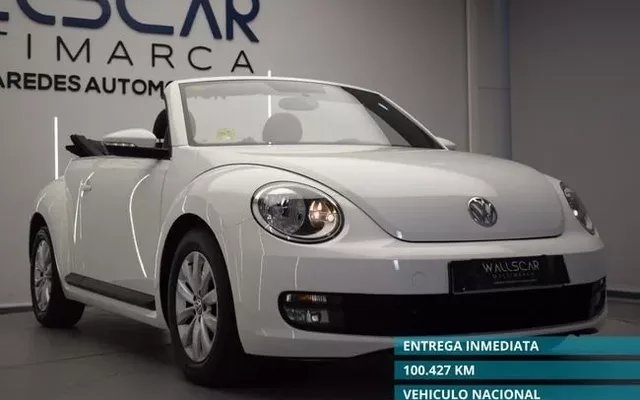 VOLKSWAGEN Beetle Beetle Cabrio 1.6TDI Design 105