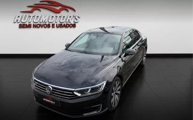 VW Passat