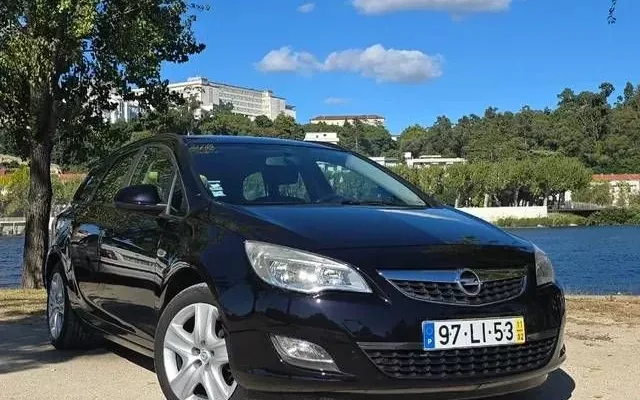 Opel Astra Sports Tourer