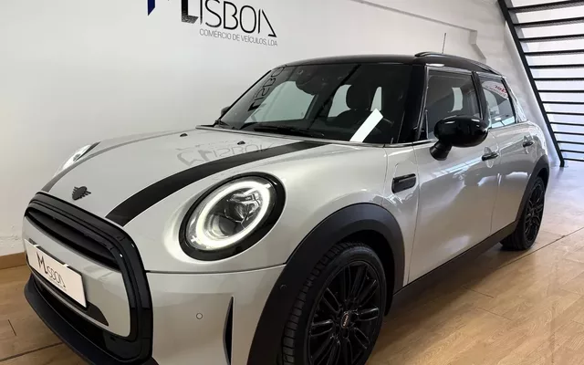MINI 5 Portas Cooper Premium Plus JCW Auto