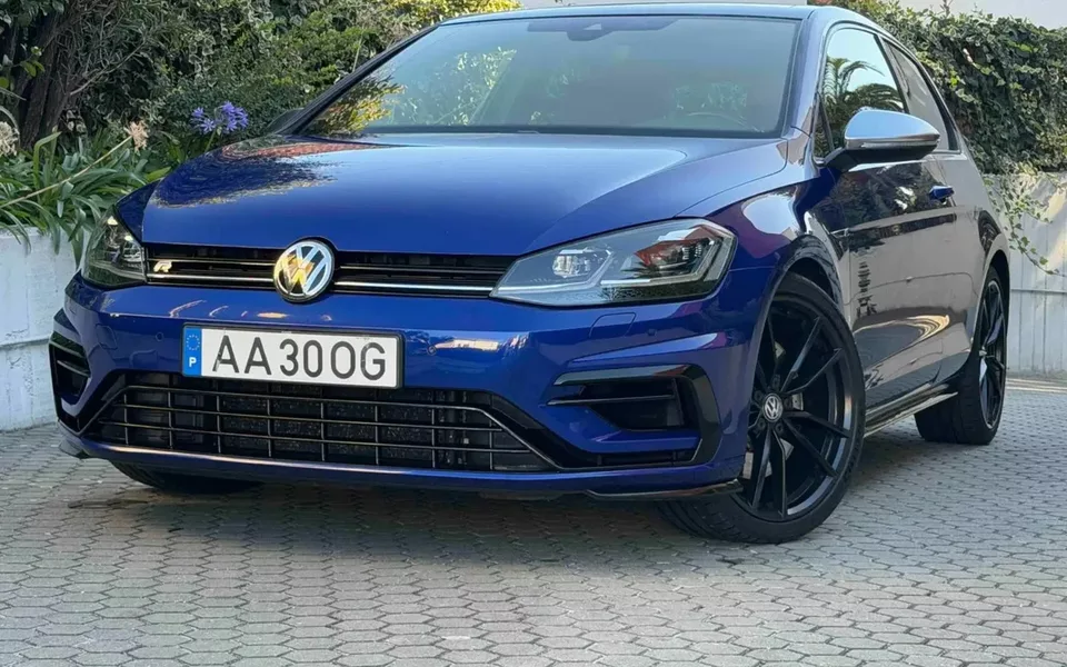 VW Golf R 4Motion (BlueMotion )