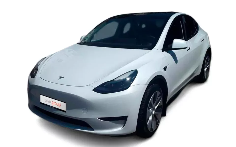 Tesla Model Y RWD