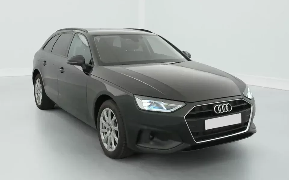 Audi A4 AVANT 35 TFSI 150 S tronic 7 Design Occasion