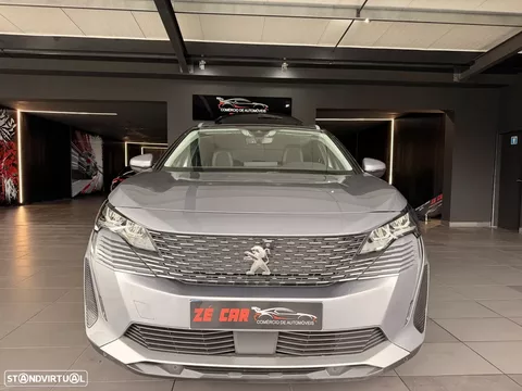 Peugeot 3008 225 e-EAT8 Roadtrip