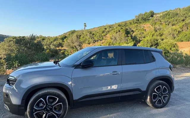 Jeep Avenger 54 kWh Summit