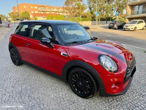 MINI 3 Portas One Auto