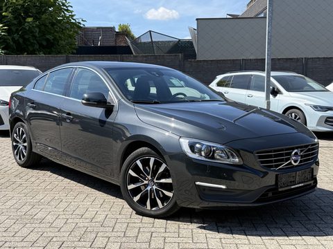Volvo S60 T3 Momentum