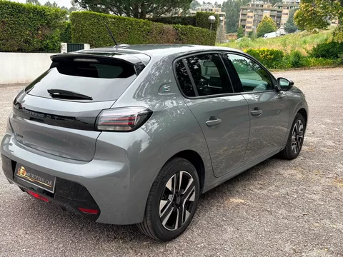 Peugeot e-208 Style
